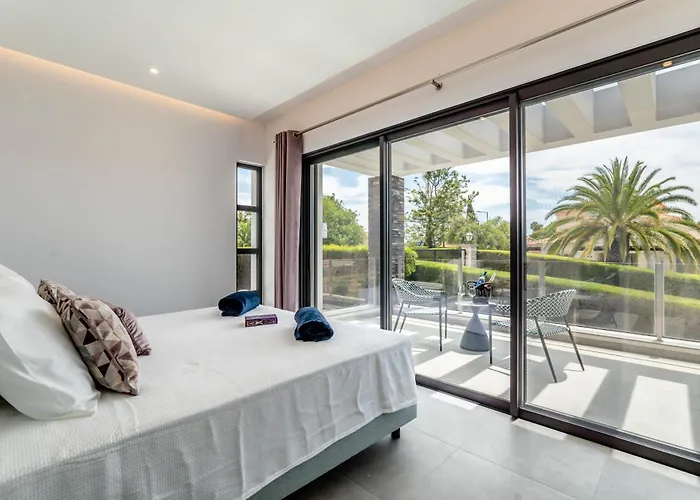 Villa Vogue By Indigo