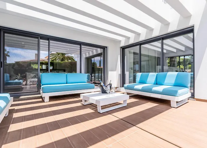 Villa Vogue By Indigo Estômbar
