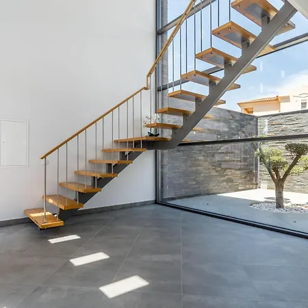 Villa Vogue By Indigo