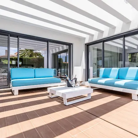 Villa Vogue By Indigo Estômbar