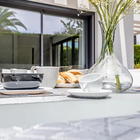 Villa Vogue By Indigo *