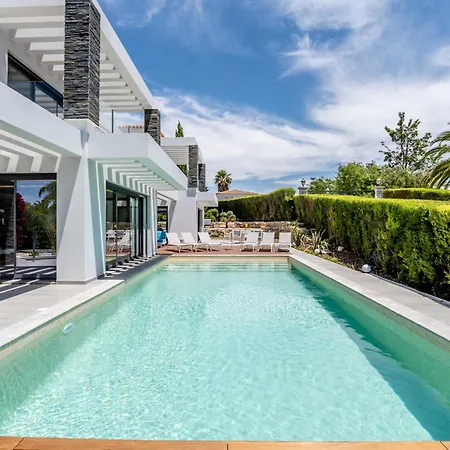 Villa Vogue By Indigo Estômbar